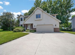 4112 Walnut St, West Des Moines, IA 50265