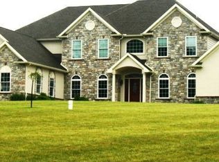 207 Steely Rd, Sinking Spring, PA 19608