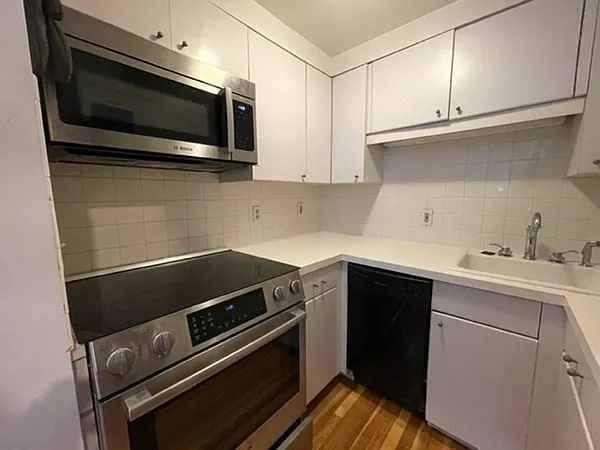 449 Beacon St #6 — Photo 12