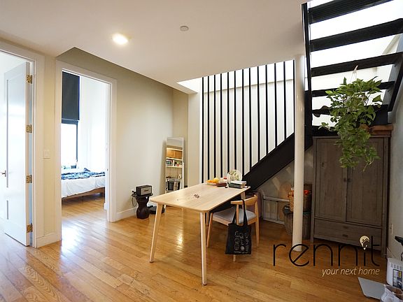 4th image of 1633 Dekalb Ave #4A