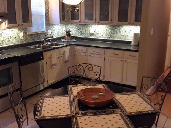 4th image of 6516 Bay Circle Dr
