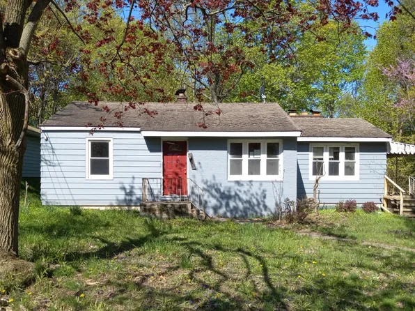 5845 Knollwood Dr, Ashtabula, OH 44004