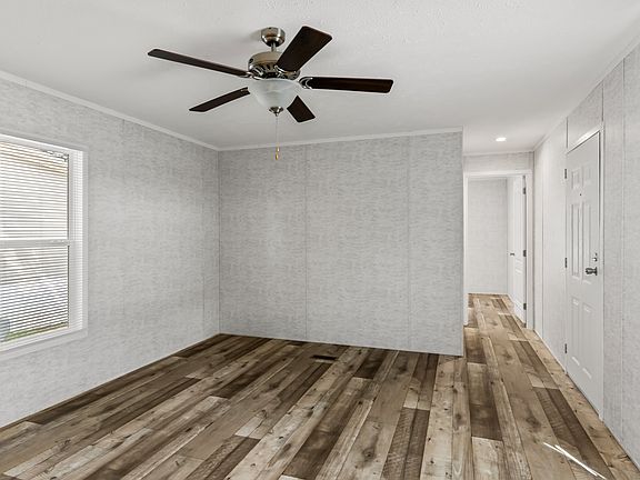 7th image of this home