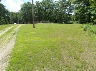 71 Caprine Trl, Elkland, MO 65644