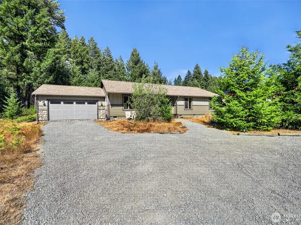 105 Jack Fir Court E, Packwood, WA 98361