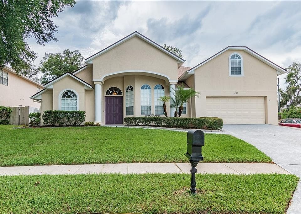 1st image of 2404 Johio Bay Dr