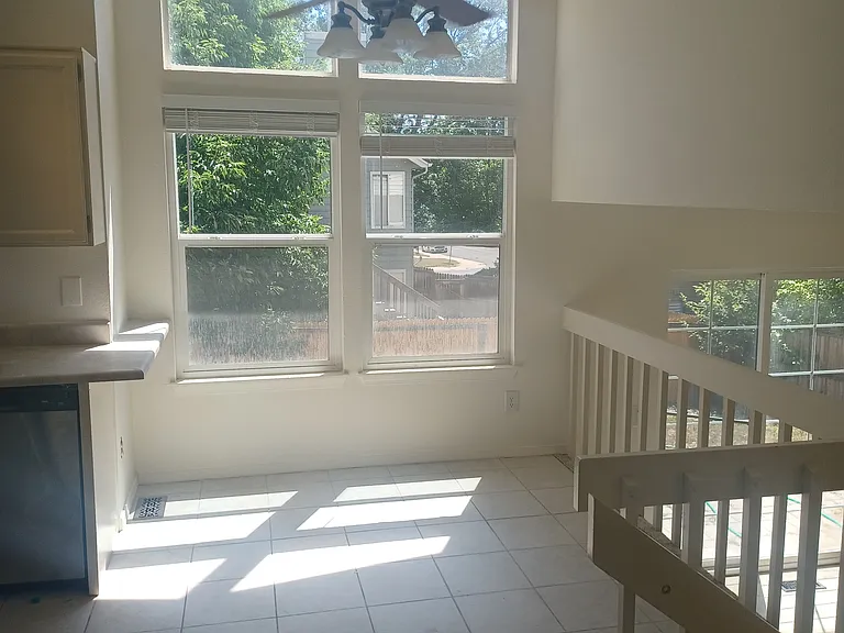 12690 Patton St — Photo 5