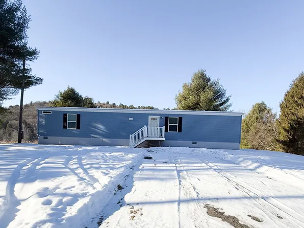 11449 Route 22, Austerlitz, NY 12017