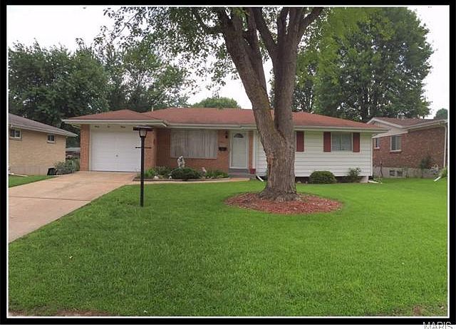 1st image of 2223 Eleanor Kay Dr