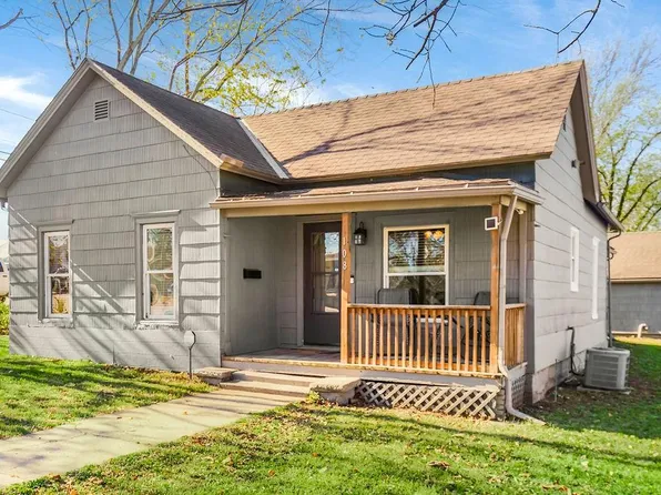 108 N Silver St, Paola, KS 66071