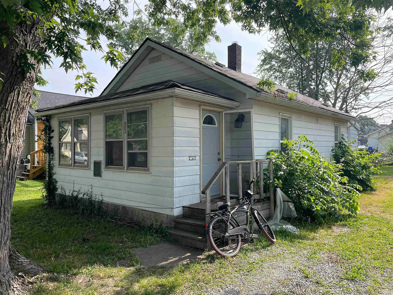 902 N Leeds St photo 1