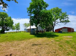 439 Crossing Rd, Stella, MO 64867