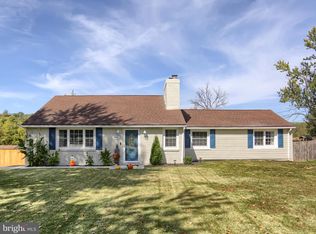 5931 York Rd, Spring Grove, PA 17362