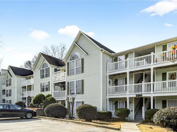 305 Cobblestone Trl, Avondale Estates, GA 30002