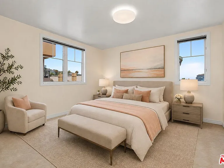 430 N Oakhurst Dr #Penthouse 406 — Photo 8