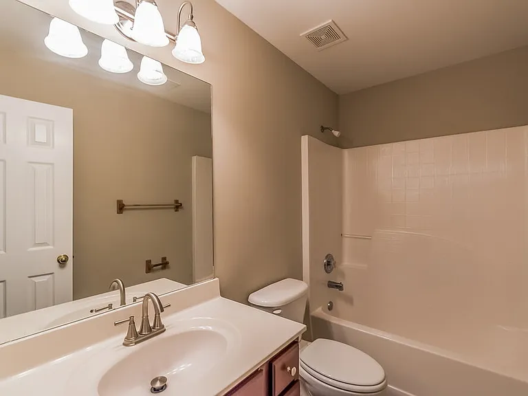 6049 Brookmere Ln — Photo 16