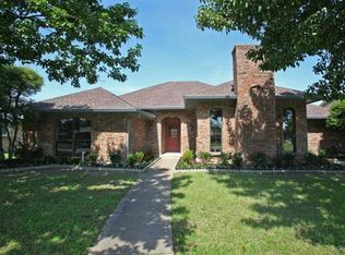 2401 Golden Oaks Dr, Garland, TX 75044