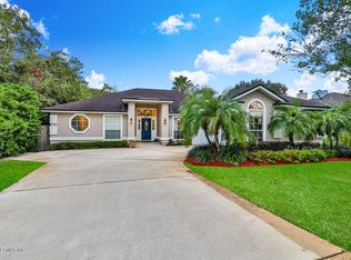 4378 Crooked Creek Dr, Jacksonville, FL 32224