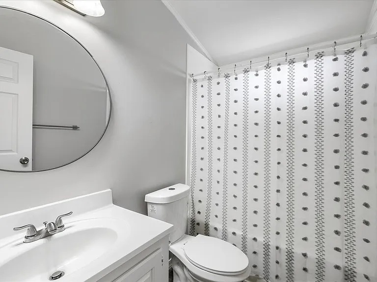2885 N Panorama Dr — Photo 5