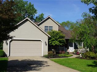 2126 Hannon Rd, Erie, PA 16510