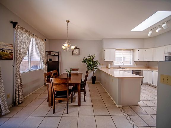 5th image of 6508 N Shadow Bluff Dr