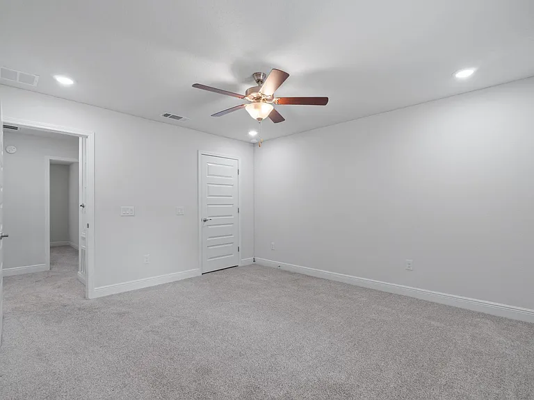 8079 Ira Dr — Photo 28