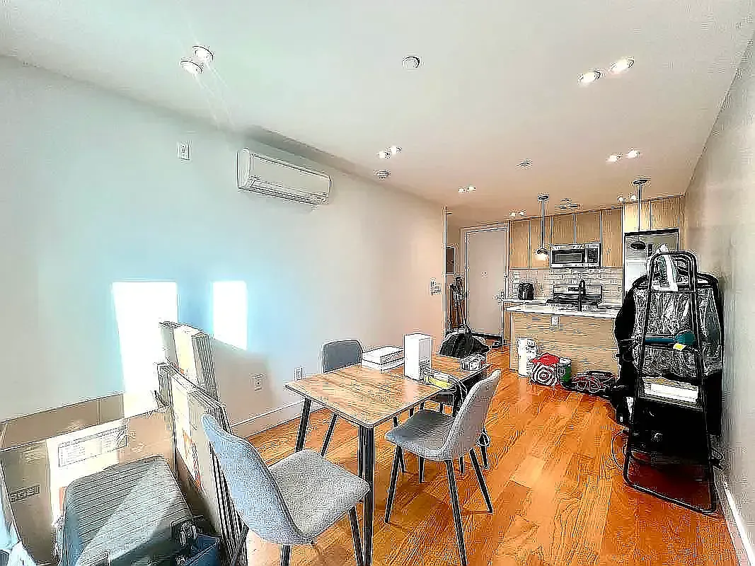 731 East 32nd Street — Photo 3