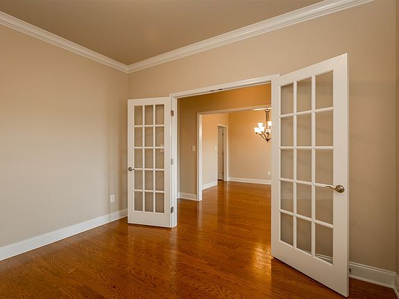 3rd image of 8313 Anslee Way NW