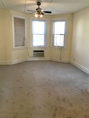 Rented by Parlor Real Estate Corp | media 7