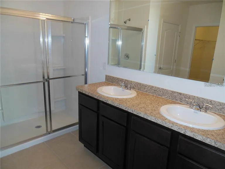 119 Bella Dr — Photo 5