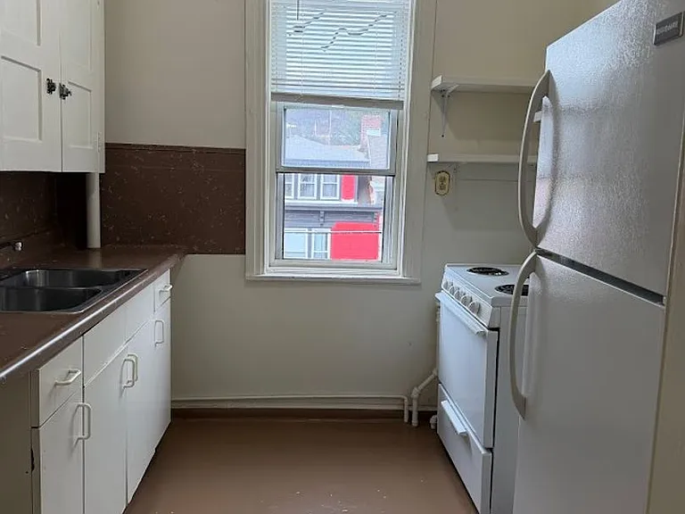 1830 Perkiomen Ave — Photo 11