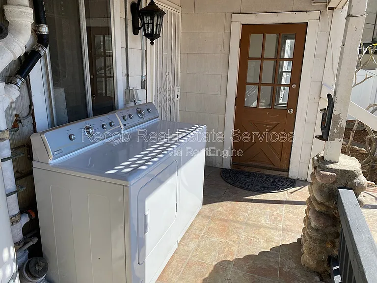 4288 Cleveland Ave #2 — Photo 9