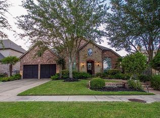 902 Floriencia St, Sugar Land, TX 77479