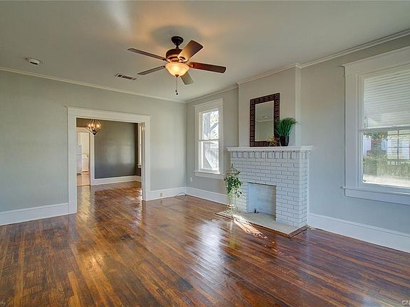 3rd image of 227 Columbia St