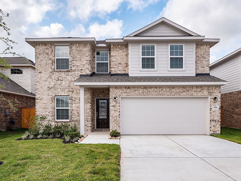 1st image of 13310 Villa Sola Dr
