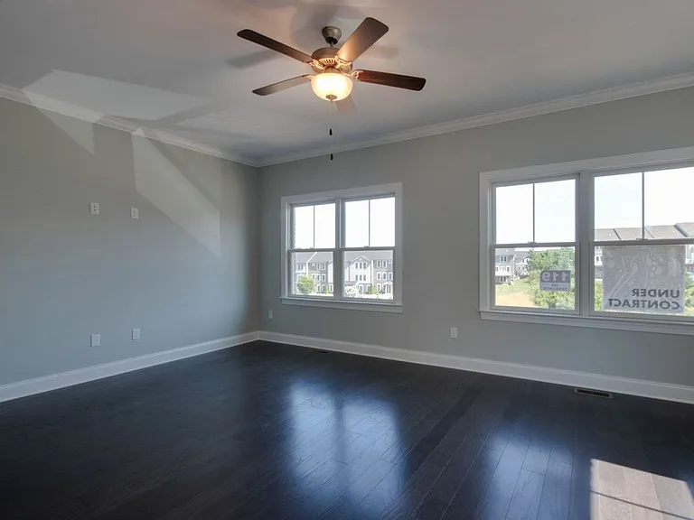 2844 Belgian Dr — Photo 11