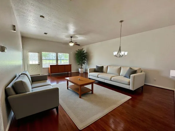 3618 Teakwood Ln, Pearland, TX 77584