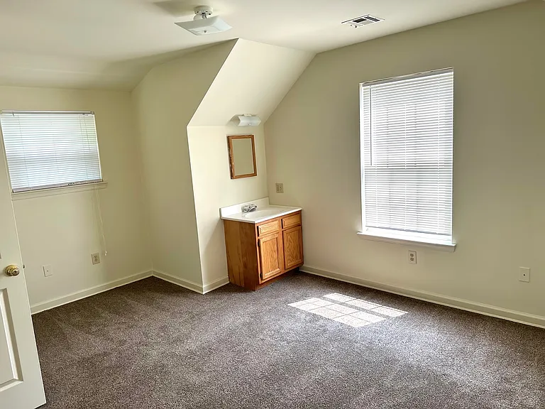 207 Cedar Crossing Rd — Photo 11