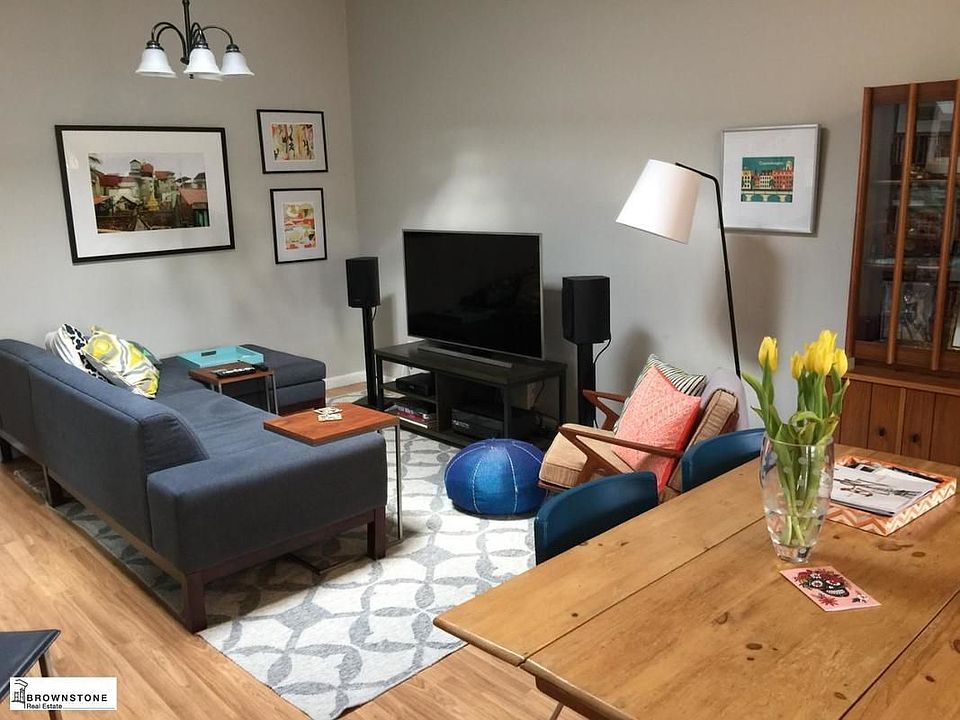 1st image of 471 Henry St APT 3