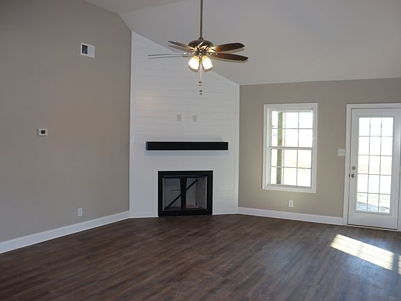 4th image of 215 Cedar Spgs Lot 215