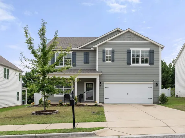 1056 Flyway View Ln, Alabaster, AL 35007