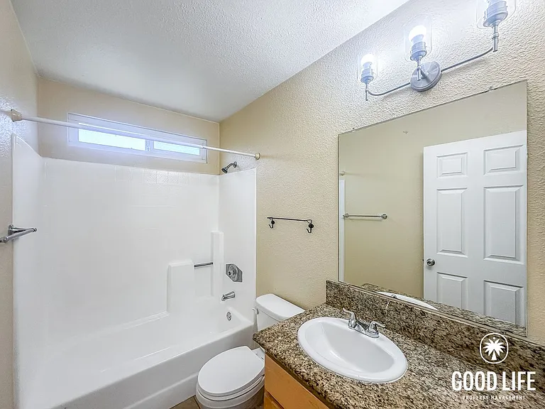 3053 C St #2 — Photo 7