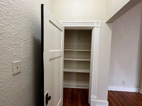 2nd image of 500 N Negley Ave #8