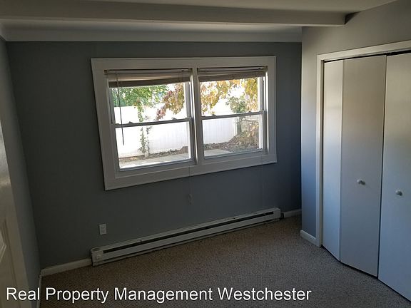 5th image of 11 Tunis Ave #1