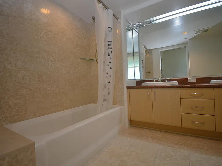 88 Piikoi St #1605 — Photo 18