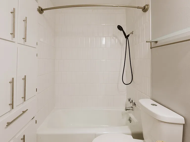1300 Thornridge Rd #A — Photo 13