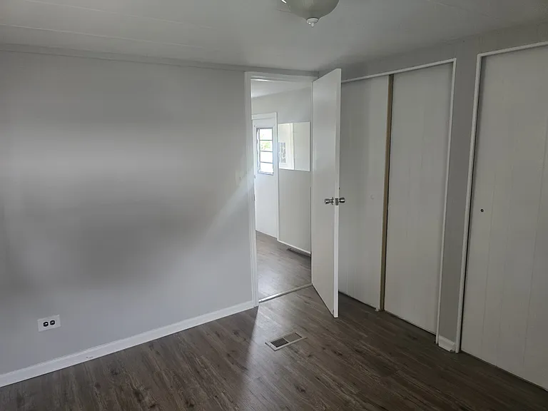410 Ross Ave #410 — Photo 11