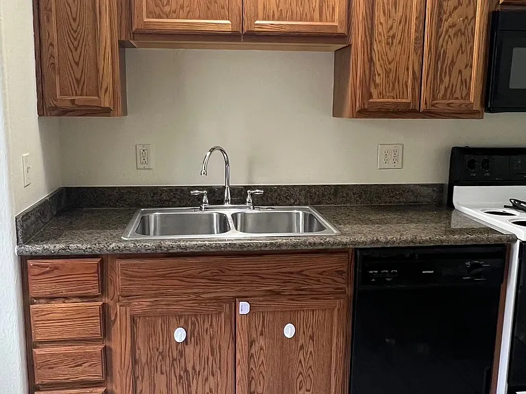 2020 Jean Lafitte Pkwy #5 — Photo 4