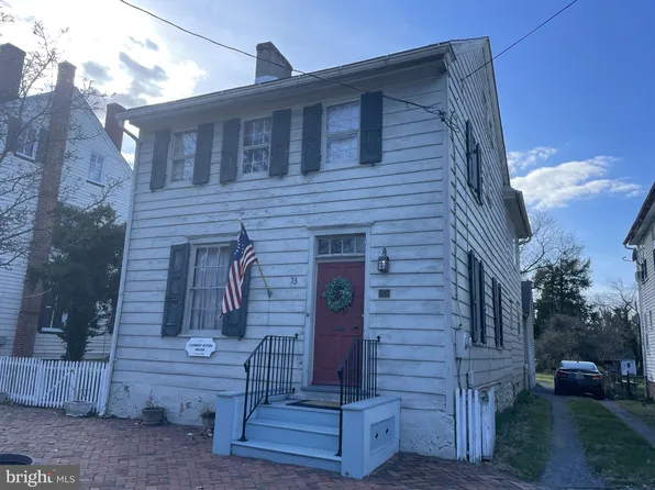 53 Market St, Salem, NJ 08079