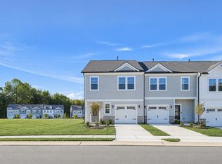 45 Shay St, Angier, NC 27501